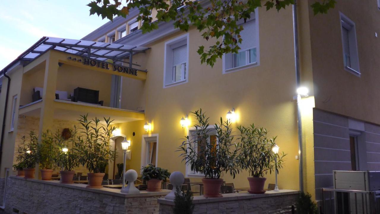 Hotel Sonne Weingarten  Exteriér fotografie